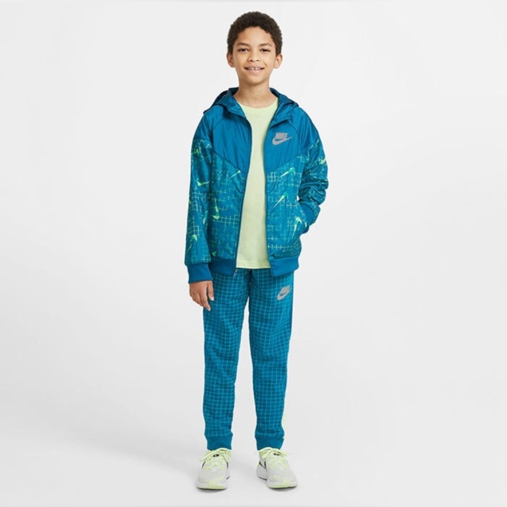 Nike Junior Boys' Sportswear Windrunner Jacket, Size XL